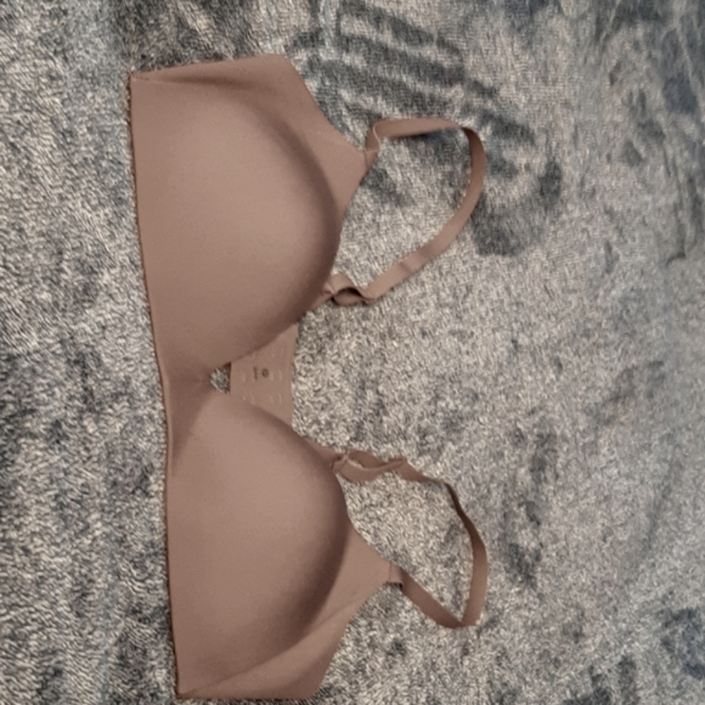 Lululemon bra